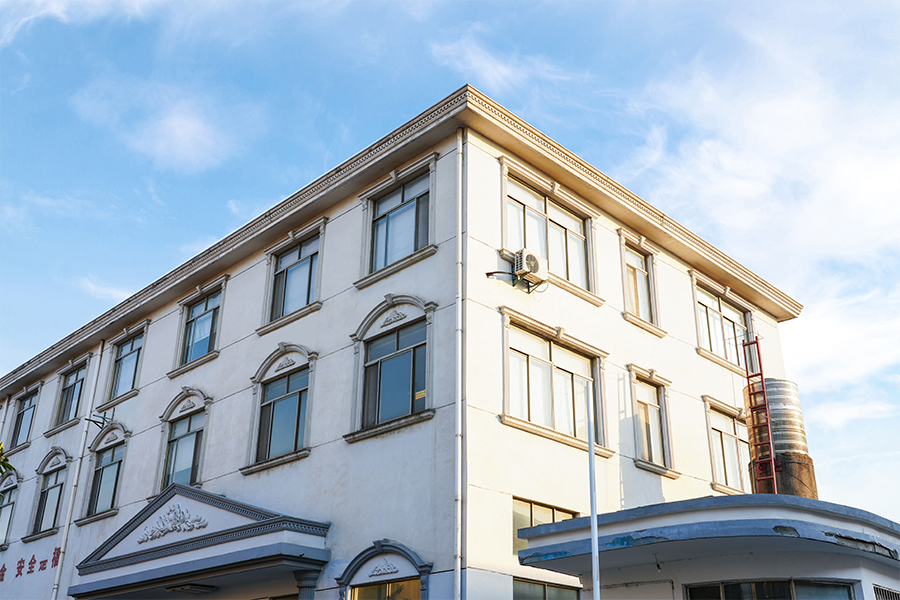 ภายนอกโรงงาน