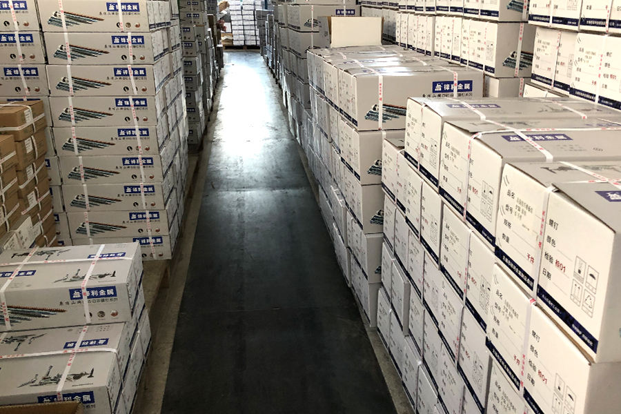 บรรจุภัณฑ์และคลังสินค้า